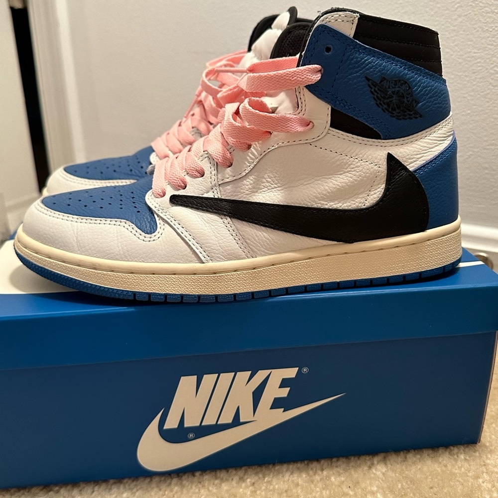 Nike Air Jordan 1 High Travis Scott Fragment Design